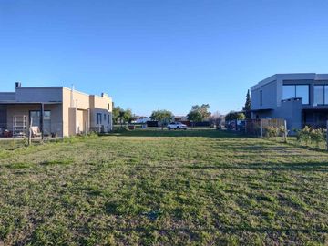 LOTE 453 M2 VENTA SANTA EMILIA CUOTAS FINANCIA