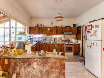 VENTA CASA 4 AMBIENTES CON PATIO PILETA Y GARAGE
