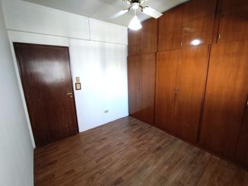 VENTA PISO EXCLUSIVO 3 DORMITORIOS BALCON AL NORTE