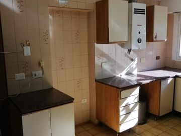 VENTA PISO EXCLUSIVO 3 DORMITORIOS BALCON AL NORTE