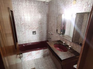 VENTA PISO EXCLUSIVO 3 DORMITORIOS BALCON AL NORTE