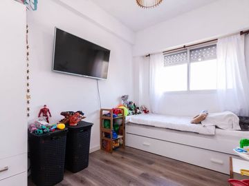 DPTO  3 AMB C/COCHERA. LANUSITA APTO CREDITO!!!!