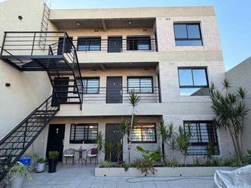 Venta departamento 2 amb estrenar Lomas de Mirador
