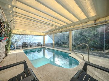 venta casa 3 amb con parque y piscina en caseros