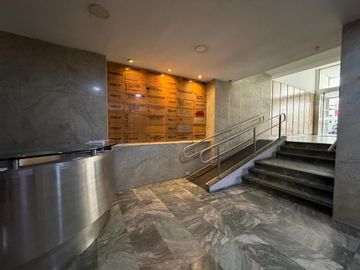 ALQUILER Oficina en Semipiso - Zona Obelisco