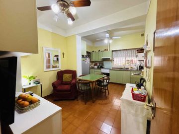 VENTA DEPTO 3 AMB EN CASEROS COCHERA APTO CREDITO