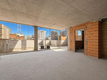VENTA PENTHOUSE BELGRANO A ESTRENAR PISCINA