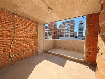 VENTA PENTHOUSE BELGRANO A ESTRENAR PISCINA