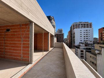 VENTA PENTHOUSE BELGRANO A ESTRENAR PISCINA