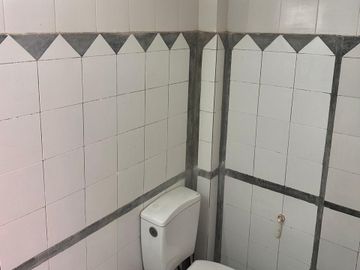 ALQUILER COMERCIAL EN MARTINEZ ZONA HIPODROMO