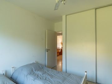 VENTA CASA 4 AMB. C/ PILETA SANTA CATALINA