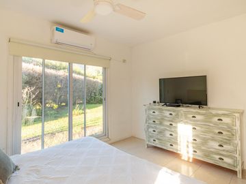 VENTA CASA 4 AMB. C/ PILETA SANTA CATALINA