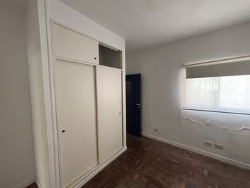VENTA CASA MULTIFAMILIAR TIGRE CENTRO A RECICLAR