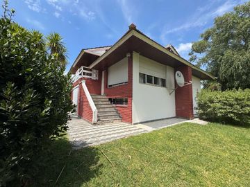 VENTA PH 4 amb con parque Mar Chiquita
