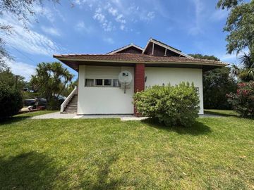 VENTA PH 4 amb con parque Mar Chiquita