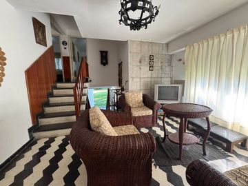 VENTA PH 4 amb con parque Mar Chiquita