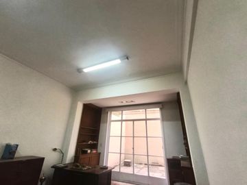 ALQUILER OFICINA  C/ PATIO LUMINOSO APTO VIVIENDA