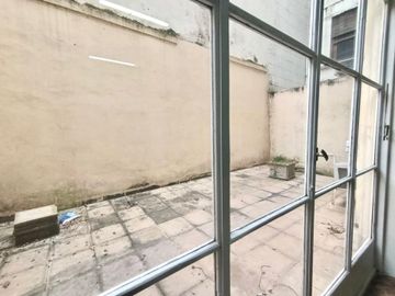ALQUILER OFICINA  C/ PATIO LUMINOSO APTO VIVIENDA