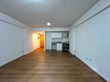 ALQUILER MONOAMB  COLEGIALES BALCON FULL AMENITIES