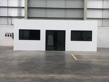 Bodega en Renta en Santa Rosa Plan Ayala cerca San Pedro del los Hernández, LEON, GTO. Son 5 andenes
