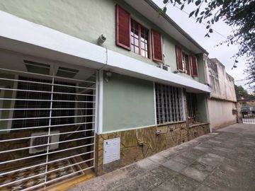 CASA INTERNA 3 DORM CON TERRAZA ALTA CORDOBA