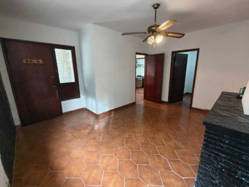CASA INTERNA 3 DORM CON TERRAZA ALTA CORDOBA