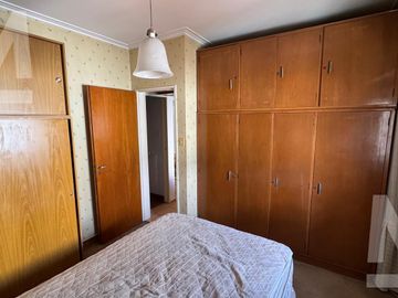 Departamento amoblado en zona Plaza Rocha