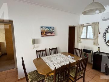 Departamento amoblado en zona Plaza Rocha