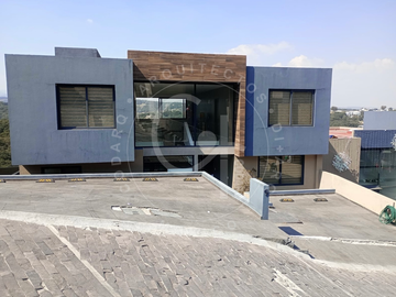 Residencia en venta y Renta en Terrazas, Sayavedra