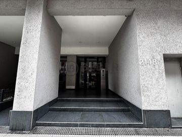 En venta dos ambientes a la calle  a estrenar, Plaza Colon