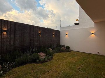 CASA EN CAÑADAS DEL ARROYO, CORREGIDORA, QUERETARO