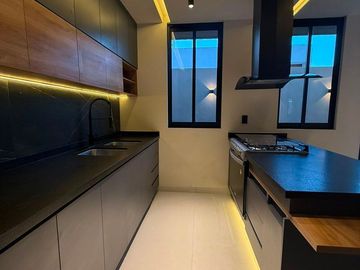 CASA EN CAPITAL SUR, EL MARQUES, QUERETARO