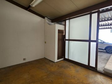 BODEGA CON OFICINAS EN RENTA EN SANTA MARÍA NONOALCO - MIXCOAC