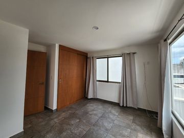 CASA EN RENTA EN SAN MATEO