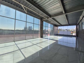 Se Renta Local con Terraza Ideal Para Restaurante