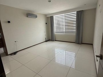 Casa en venta Coto La Toscana - Zona Real