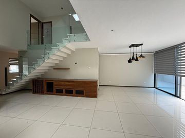 Casa en venta Coto La Toscana - Zona Real