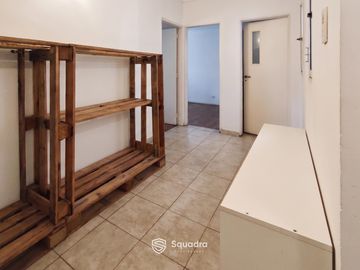 VENTA | PERMUTA - Casa desarrollada en 2 plantas con cochera, patio y terraza - Tablada, Rosario.