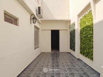 VENTA | PERMUTA - Casa desarrollada en 2 plantas con cochera, patio y terraza - Tablada, Rosario.