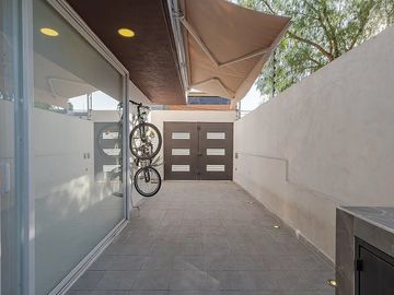 Casa Remodelada en Venta en Ciudad Satélite, Naucalpan