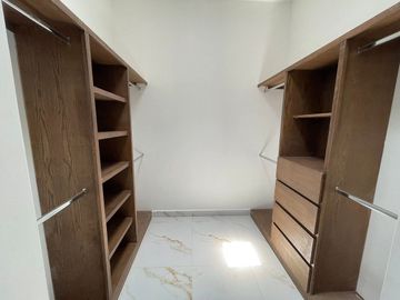 CASA EN VENTA EN PRIVADA CASTAÑOS DEL VERGEL CARRETERA NACIONAL
