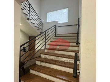 CASA EN VENTA VILLA LAS FLORES EN  MONTERREY, N.L. CARRETERA NACIONAL