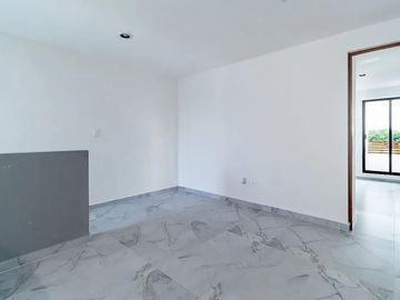 GRAND MURE EN ESQUINA, PANELES SOLARES + ALBERCA +3 HABTS, NORTE DE MÉRIDA