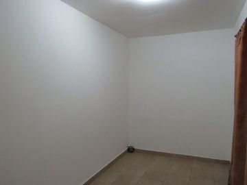PROPIEDAD CON TERRENO NIVELADO - APTO CRÉDITO
