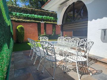 CASA EN VENTA EN ZAVALETA