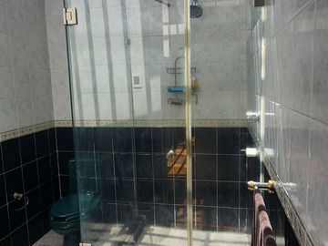 CASA EN VENTA EN ZAVALETA