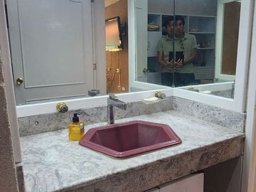 CASA EN VENTA EN ZAVALETA