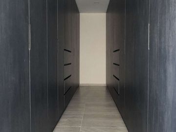 CASA EN VENTA EN LOMAS DE ANGELÓPOLIS