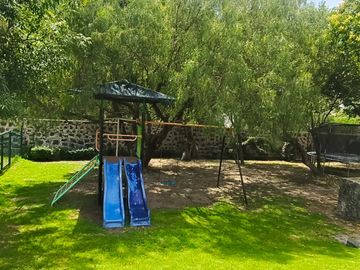 CASA EN VENTA EN LOMAS DE ANGELÓPOLIS