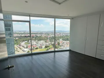 Departamento en Venta en Angelópolis, Puebla - Espacios Modernos y Servicios Completos
